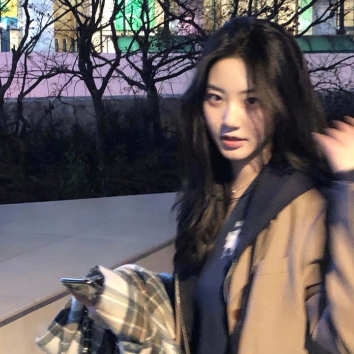 房东妹子青春期！